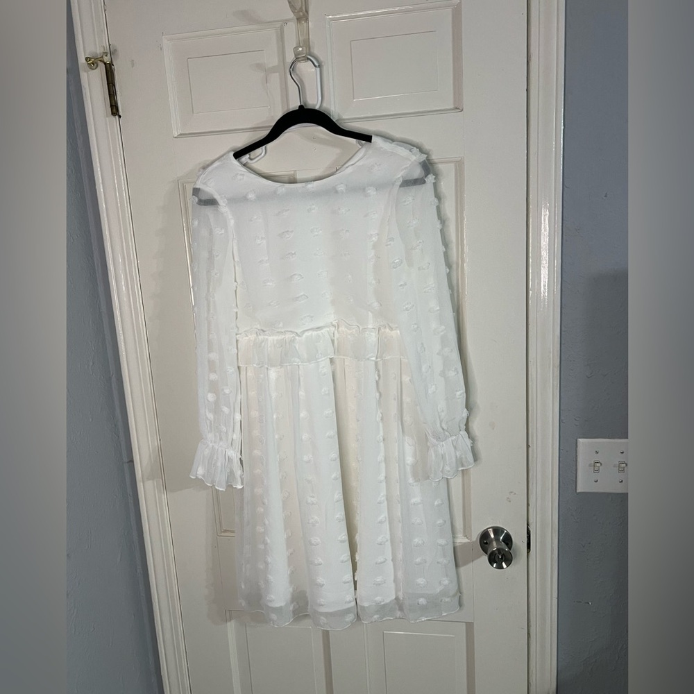 Chic White Midi Dress